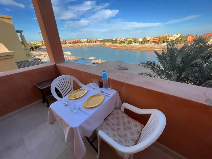 Balkon mit Lagunensicht/Balcony with Lagoon View