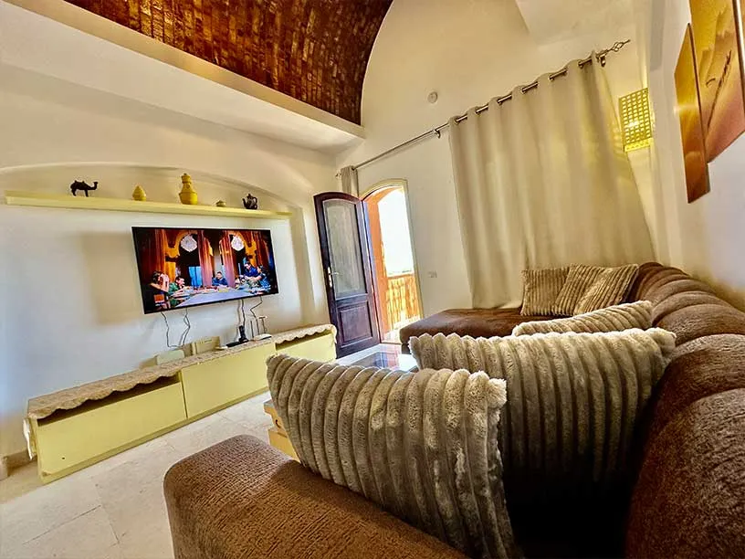 Wohnzimmer/Living Room